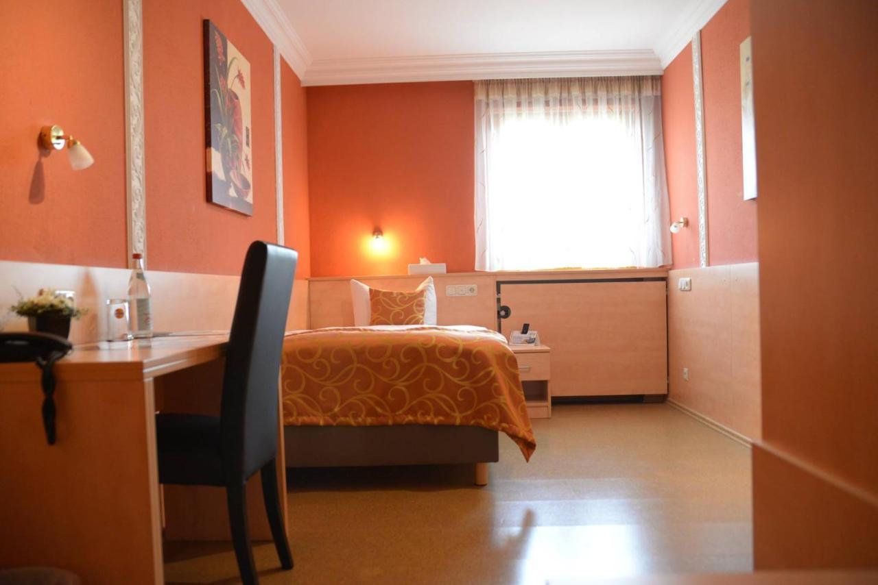 Landhotel Grabinger Schwandorf in Bayern Exterior foto